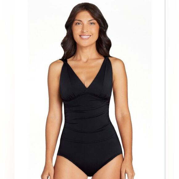 🔹️NWT Black Plunging Vneck One Piece Bathing Suit Small - Picture 2 of 12